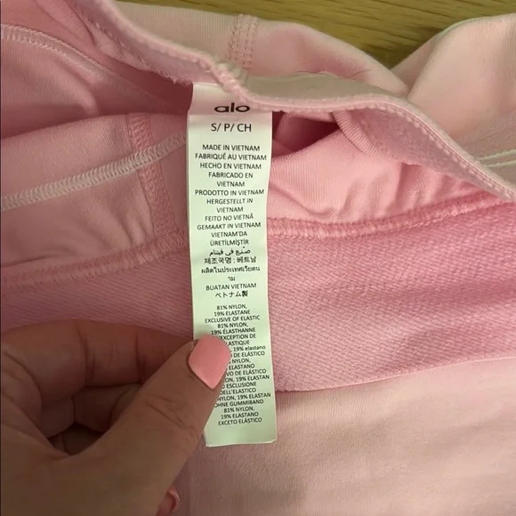 ALO Yoga Sweet Pink Airbrush High-Waist Leggings - Picture 4 of 6